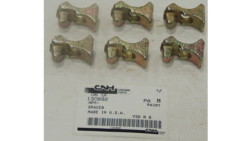 Versatile/Ford/New Holland 130892 Spacer