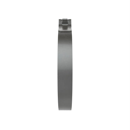 John Deere RE540348: V-Clamp