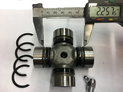 Cross 35RN-201C: & Bearing 1.25" x 2.93" (with Caps Off) - Inside Snap Rings